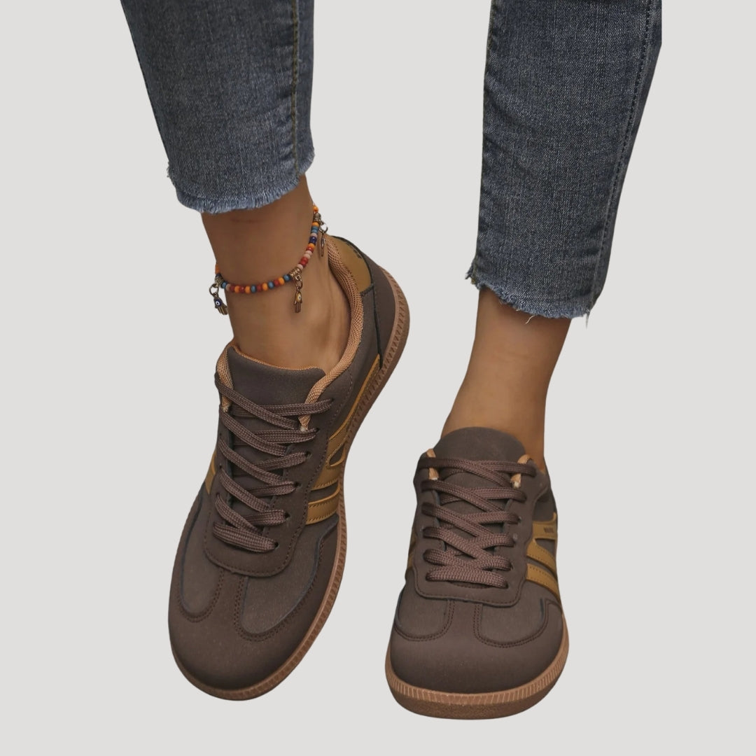 Femmes - Baskets à lacets - Matériau durable - Rayures élégantes - Chaussures confortables pour le quotidien