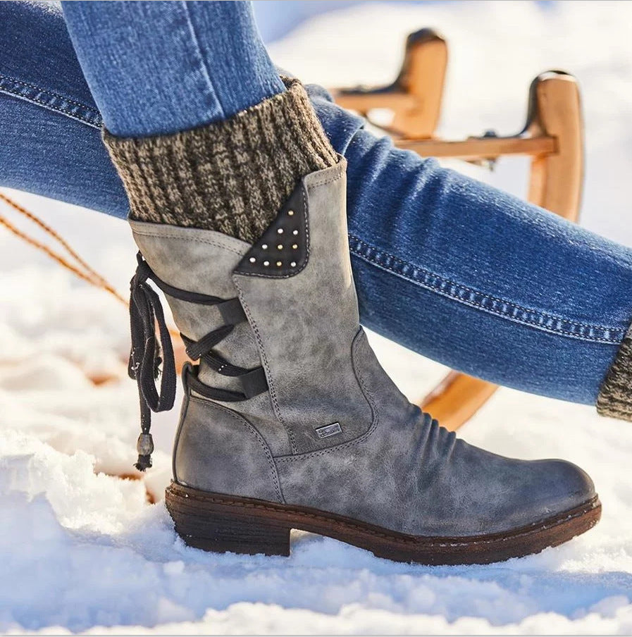 Femmes - Bottines en daim - Semelle plate
