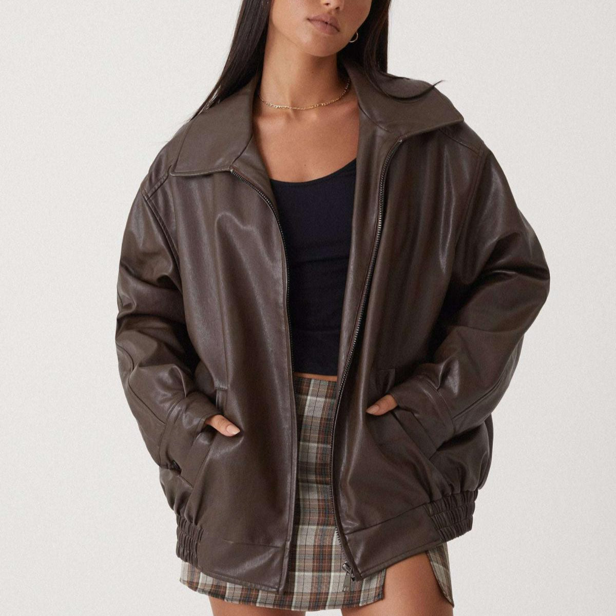 Femmes - Veste décontractée - Cuir - Col montant zippé - Élégance et confort au quotidien
