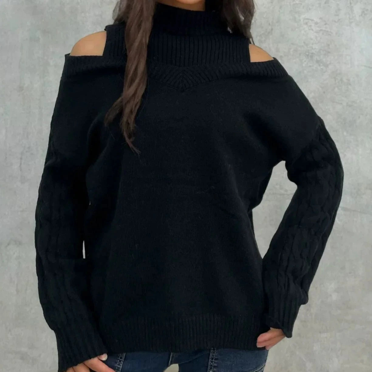 Femmes - Pull en maille torsadée à épaulettes - Coupe Décontractée