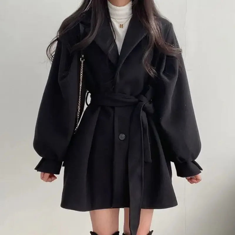 Femmes - Trench Élégant avec Ceinture - Design classique - Style Chic et Confortable - Vêtement Indispensable